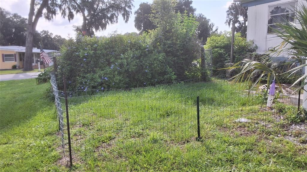 For Sale: $99,000 (2 beds, 1 baths, 600 Square Feet)