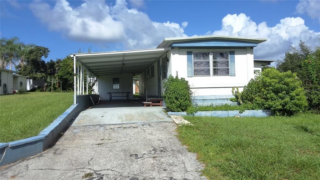 For Sale: $99,000 (2 beds, 1 baths, 600 Square Feet)