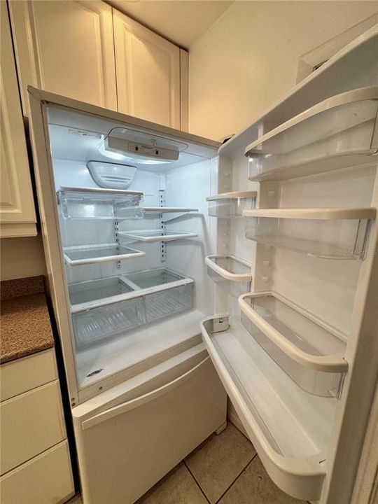 For Rent: $1,995 (2 beds, 2 baths, 1145 Square Feet)