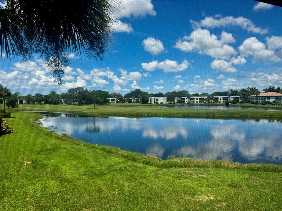 For Rent: $1,995 (2 beds, 2 baths, 1145 Square Feet)