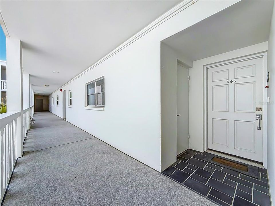 For Sale: $825,000 (2 beds, 2 baths, 1340 Square Feet)