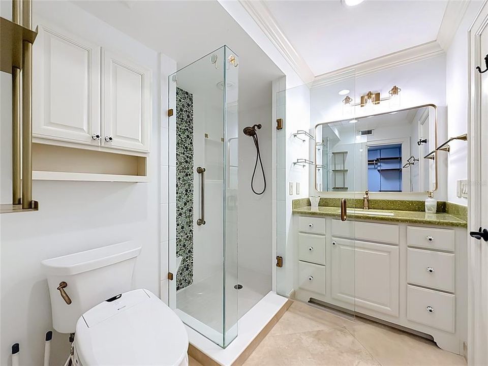 For Sale: $825,000 (2 beds, 2 baths, 1340 Square Feet)