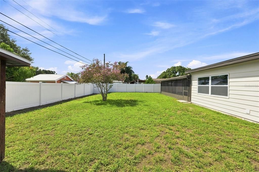 En Venta: $514,700 (4 camas, 2 baños, 1539 Pies cuadrados)