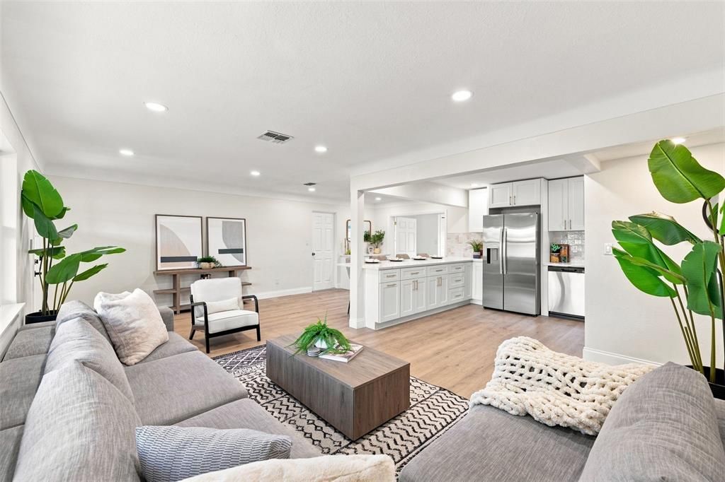 En Venta: $514,700 (4 camas, 2 baños, 1539 Pies cuadrados)