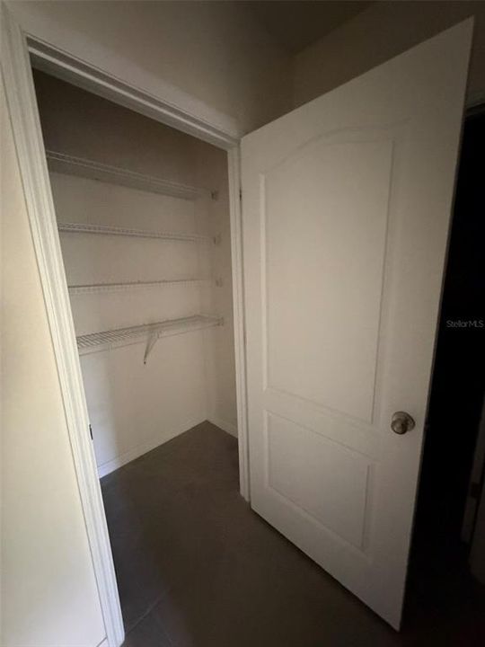 For Rent: $2,250 (4 beds, 2 baths, 1836 Square Feet)