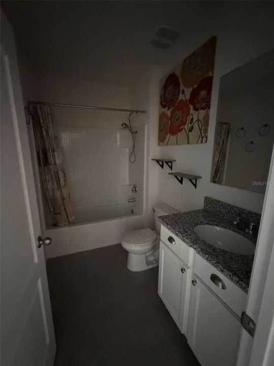 For Rent: $2,250 (4 beds, 2 baths, 1836 Square Feet)