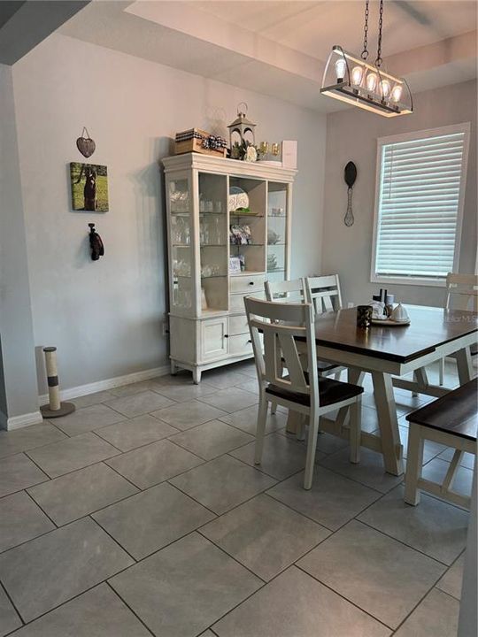 For Sale: $599,900 (4 beds, 3 baths, 2798 Square Feet)
