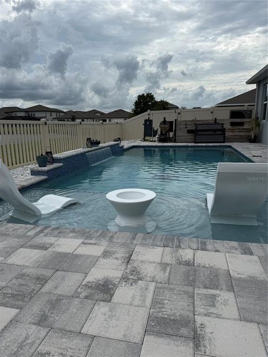 For Sale: $599,900 (4 beds, 3 baths, 2798 Square Feet)