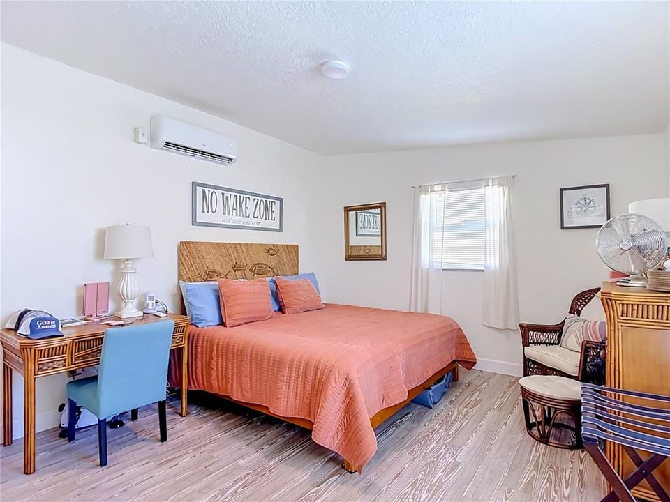 En Venta: $425,000 (3 camas, 2 baños, 1248 Pies cuadrados)
