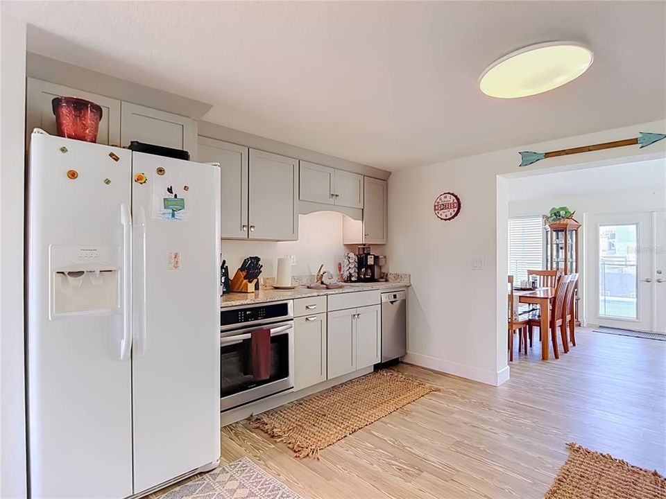 En Venta: $425,000 (3 camas, 2 baños, 1248 Pies cuadrados)