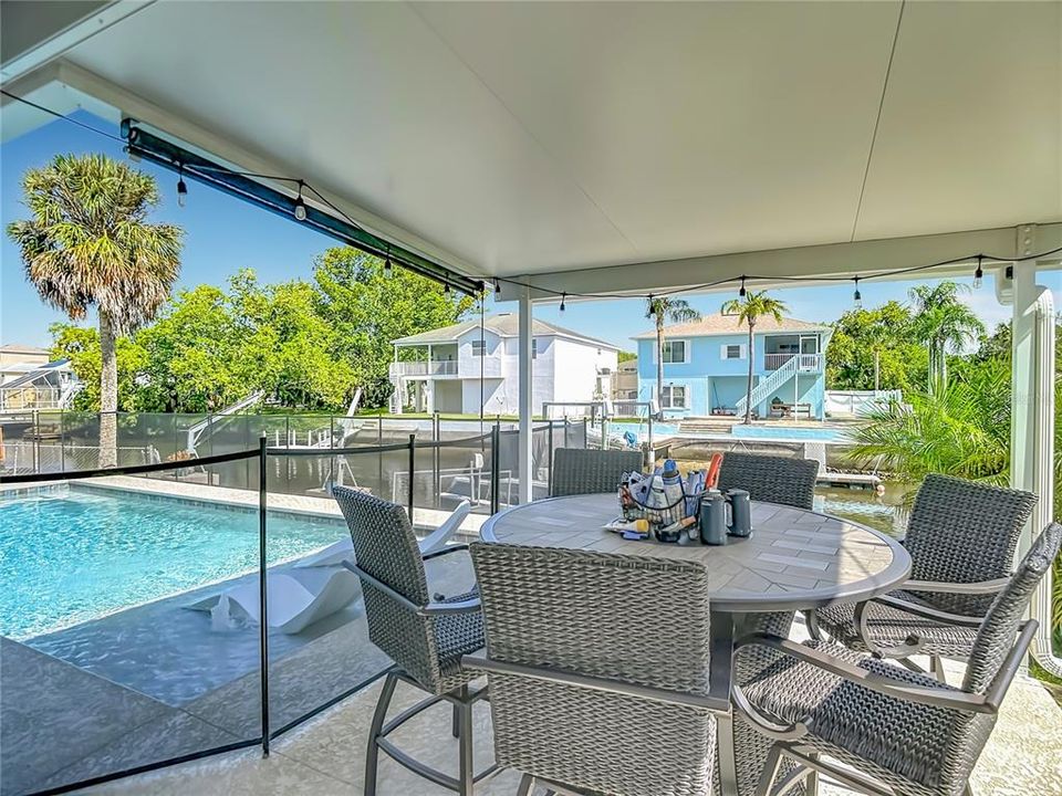 En Venta: $425,000 (3 camas, 2 baños, 1248 Pies cuadrados)