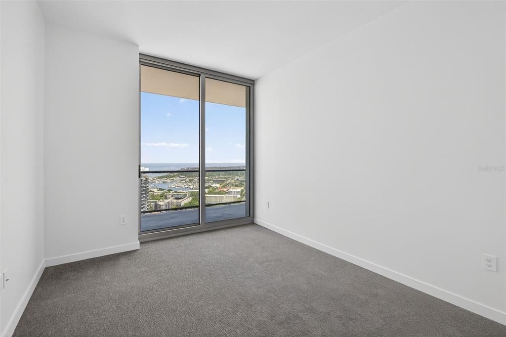 For Rent: $9,250 (3 beds, 3 baths, 1948 Square Feet)