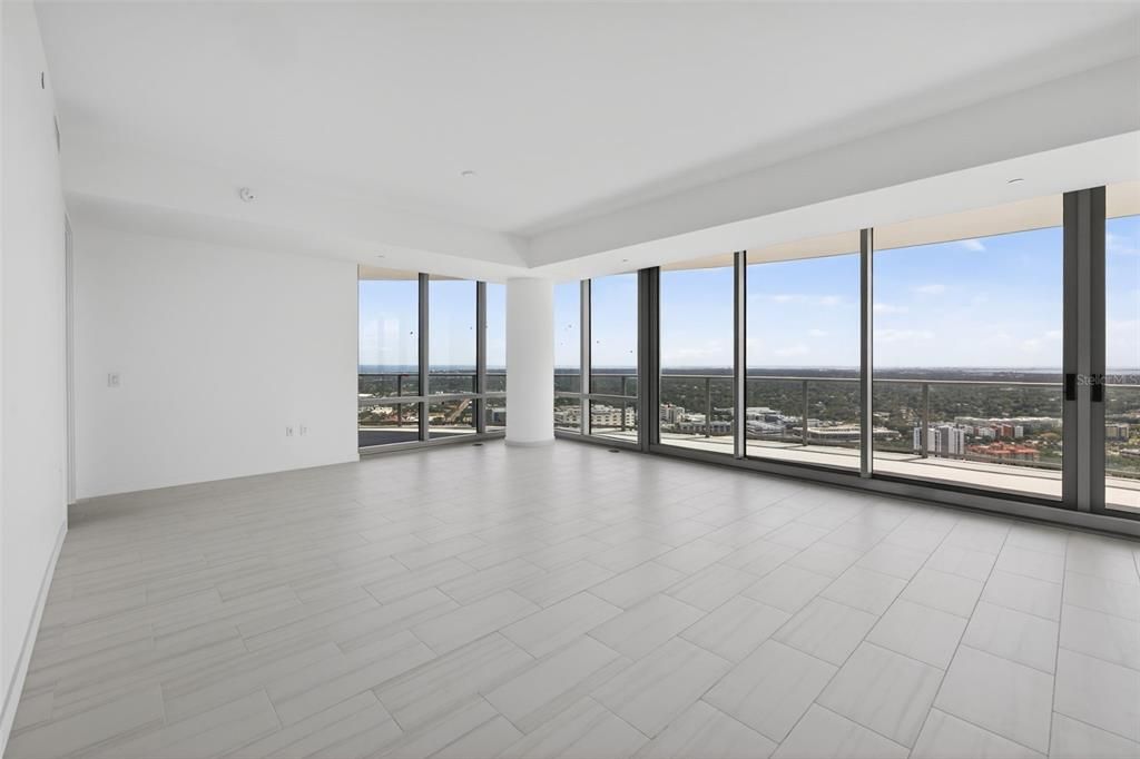 For Rent: $9,250 (3 beds, 3 baths, 1948 Square Feet)