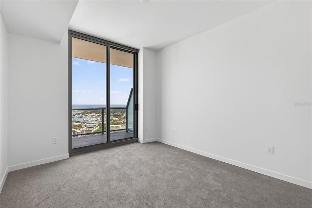For Rent: $9,250 (3 beds, 3 baths, 1948 Square Feet)