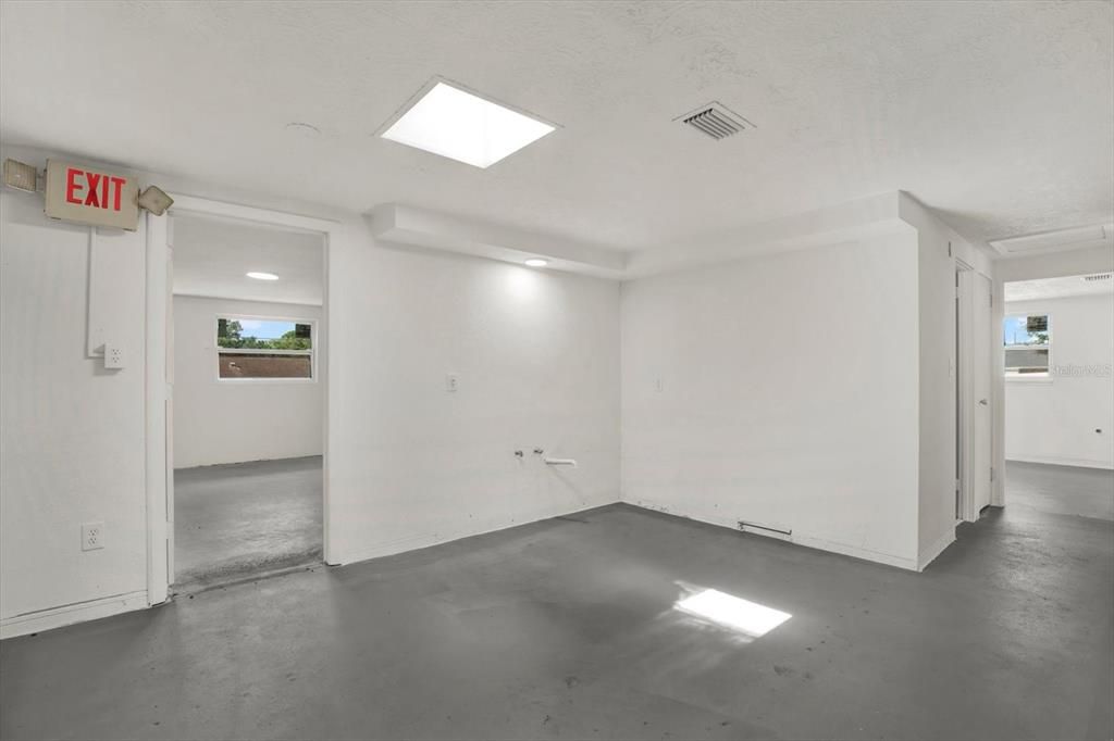 En Venta: $395,000 (0 camas, 0 baños, 1792 Pies cuadrados)