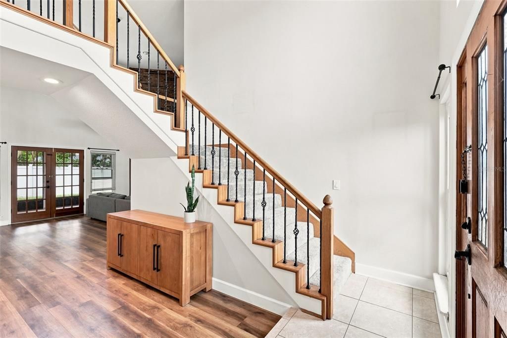 For Sale: $435,000 (3 beds, 2 baths, 2121 Square Feet)