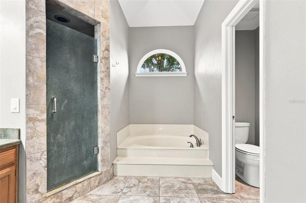 For Sale: $435,000 (3 beds, 2 baths, 2121 Square Feet)
