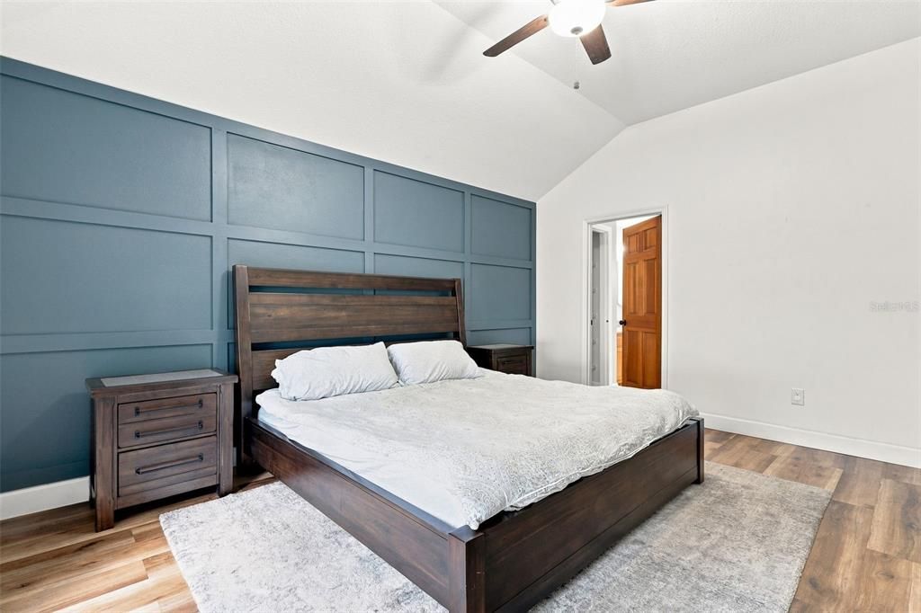 For Sale: $435,000 (3 beds, 2 baths, 2121 Square Feet)