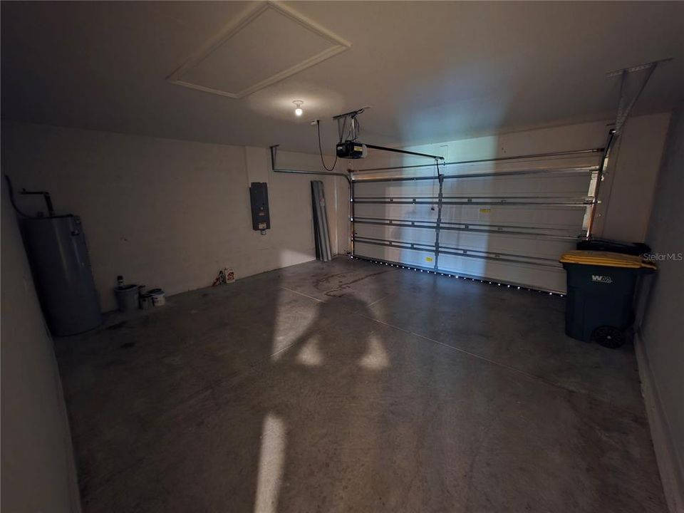 For Sale: $315,000 (4 beds, 2 baths, 1828 Square Feet)