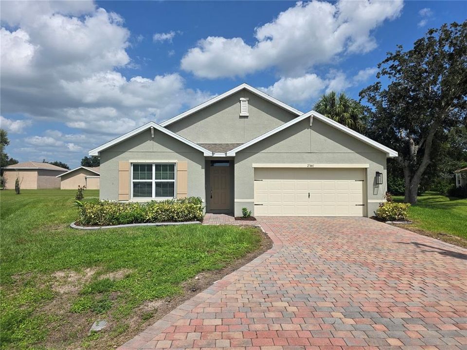 For Sale: $315,000 (4 beds, 2 baths, 1828 Square Feet)