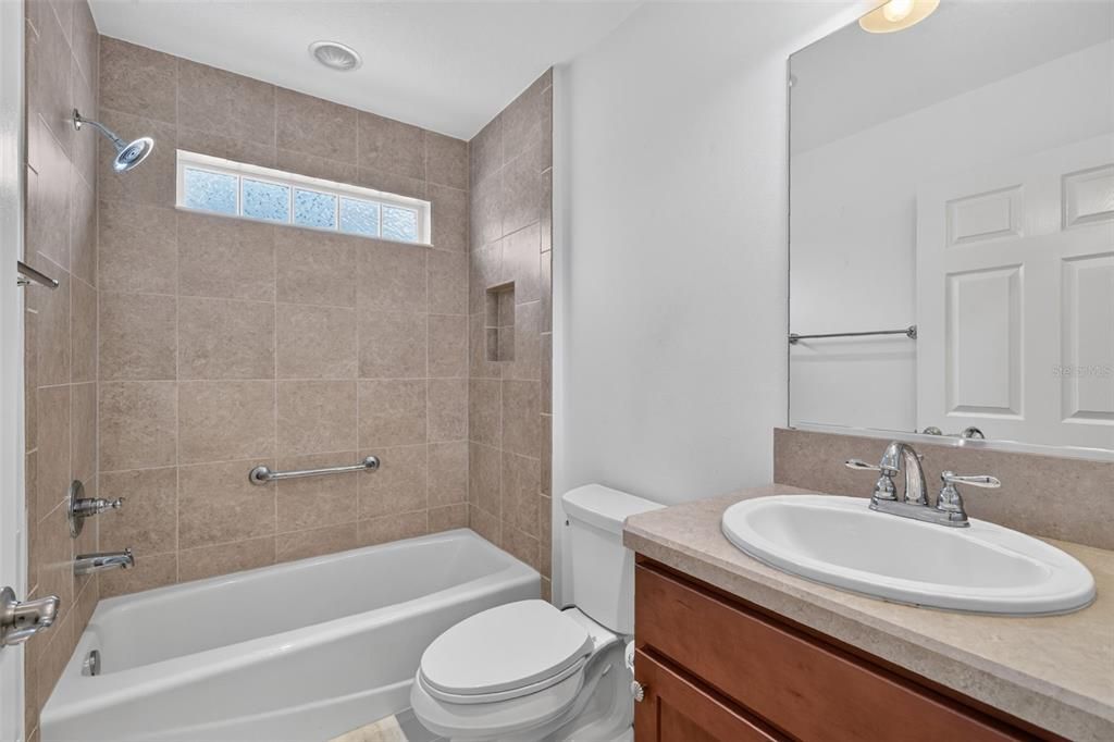 For Sale: $420,000 (3 beds, 2 baths, 1618 Square Feet)