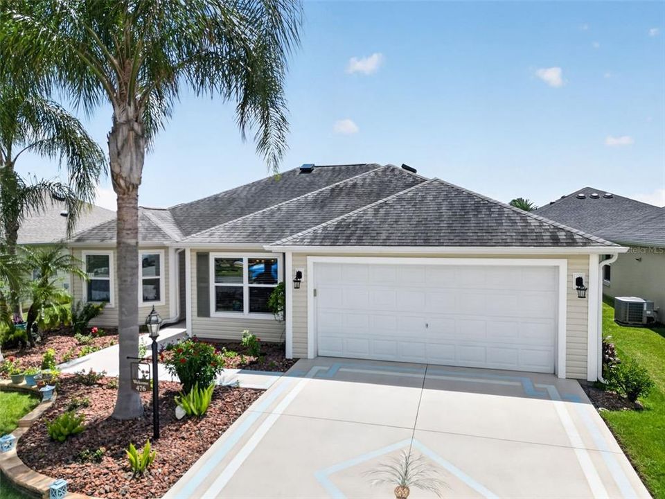 For Sale: $420,000 (3 beds, 2 baths, 1618 Square Feet)