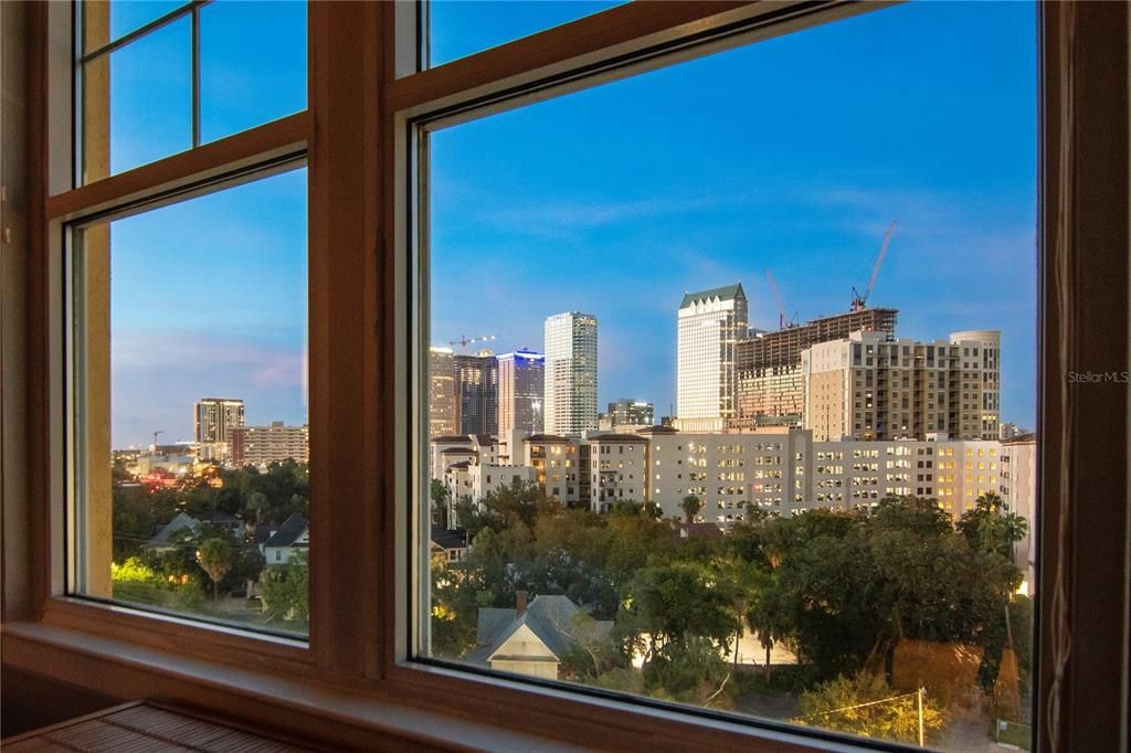For Sale: $835,000 (2 beds, 2 baths, 1453 Square Feet)