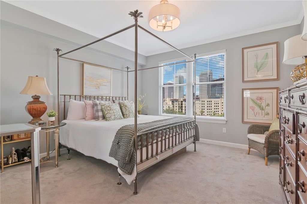 For Sale: $835,000 (2 beds, 2 baths, 1453 Square Feet)