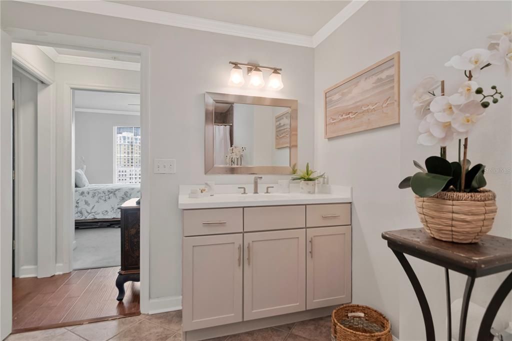 For Sale: $835,000 (2 beds, 2 baths, 1453 Square Feet)