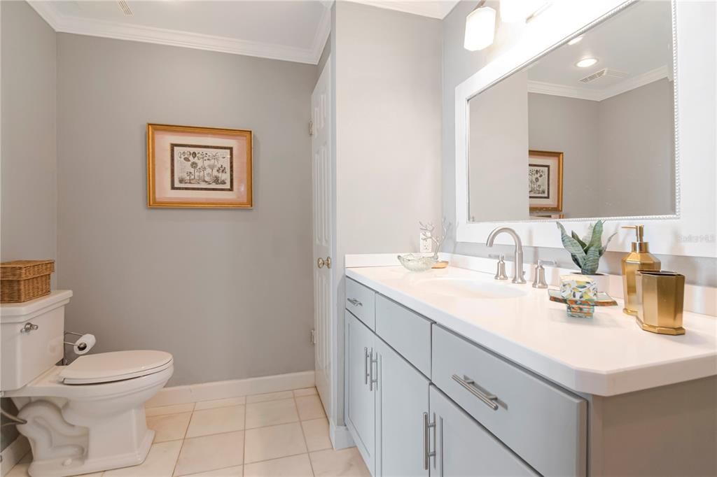 For Sale: $835,000 (2 beds, 2 baths, 1453 Square Feet)