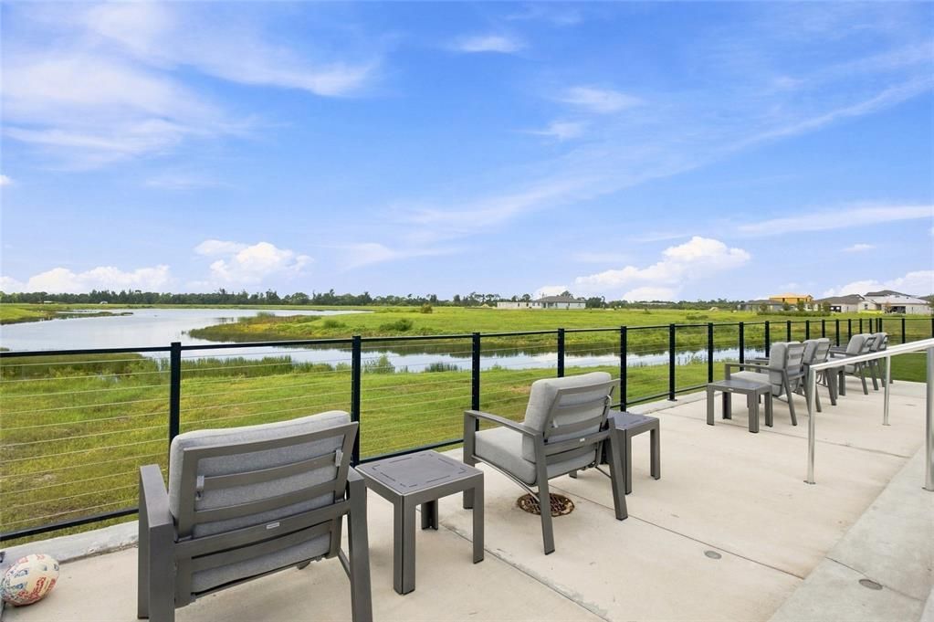 For Sale: $495,000 (3 beds, 2 baths, 1704 Square Feet)