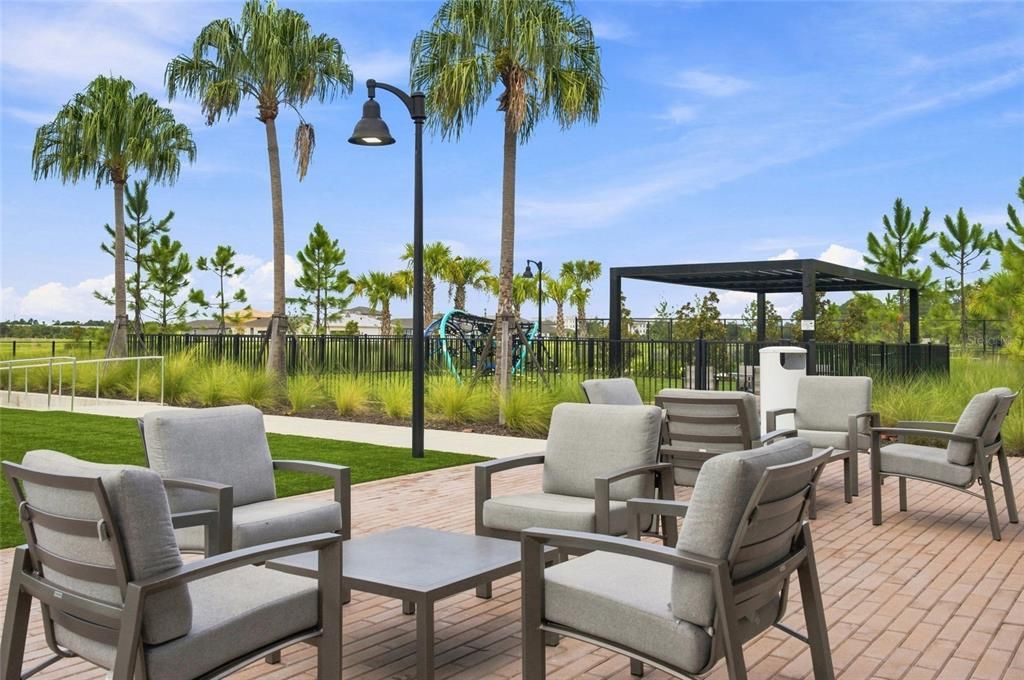For Sale: $495,000 (3 beds, 2 baths, 1704 Square Feet)