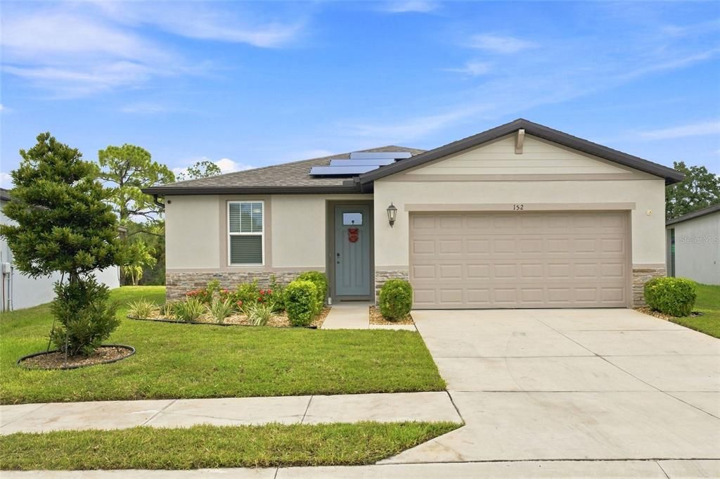 For Sale: $495,000 (3 beds, 2 baths, 1704 Square Feet)