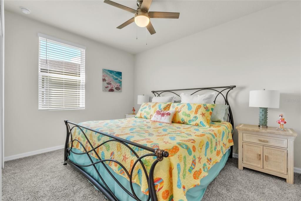 For Sale: $495,000 (3 beds, 2 baths, 1704 Square Feet)