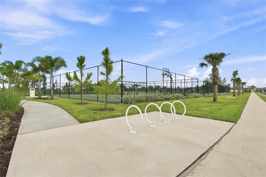 For Sale: $495,000 (3 beds, 2 baths, 1704 Square Feet)