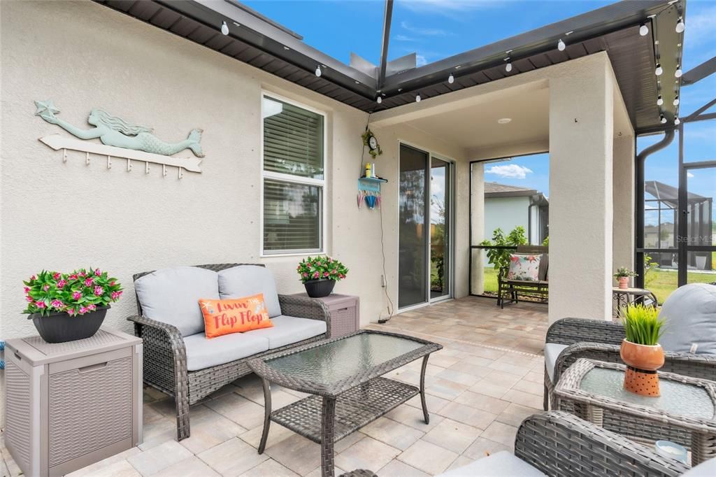 For Sale: $495,000 (3 beds, 2 baths, 1704 Square Feet)