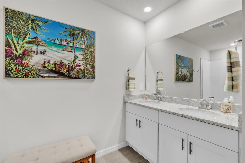 For Sale: $495,000 (3 beds, 2 baths, 1704 Square Feet)
