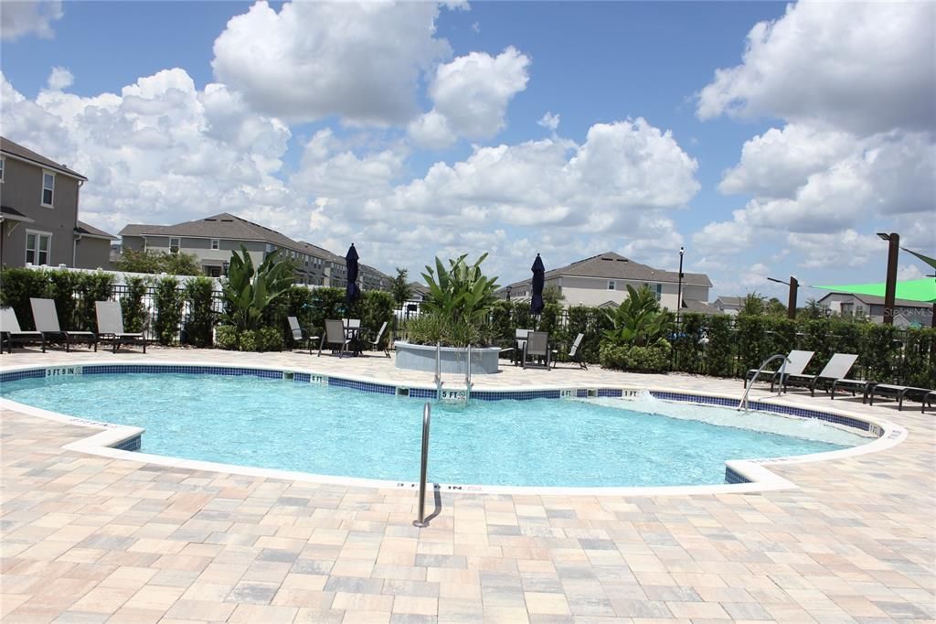 For Sale: $423,999 (4 beds, 3 baths, 2042 Square Feet)