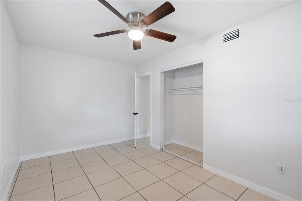 En Venta: $274,900 (3 camas, 2 baños, 1448 Pies cuadrados)