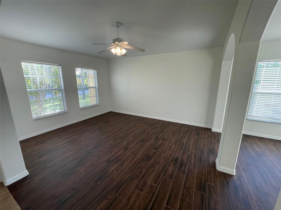 For Sale: $419,000 (4 beds, 3 baths, 2321 Square Feet)
