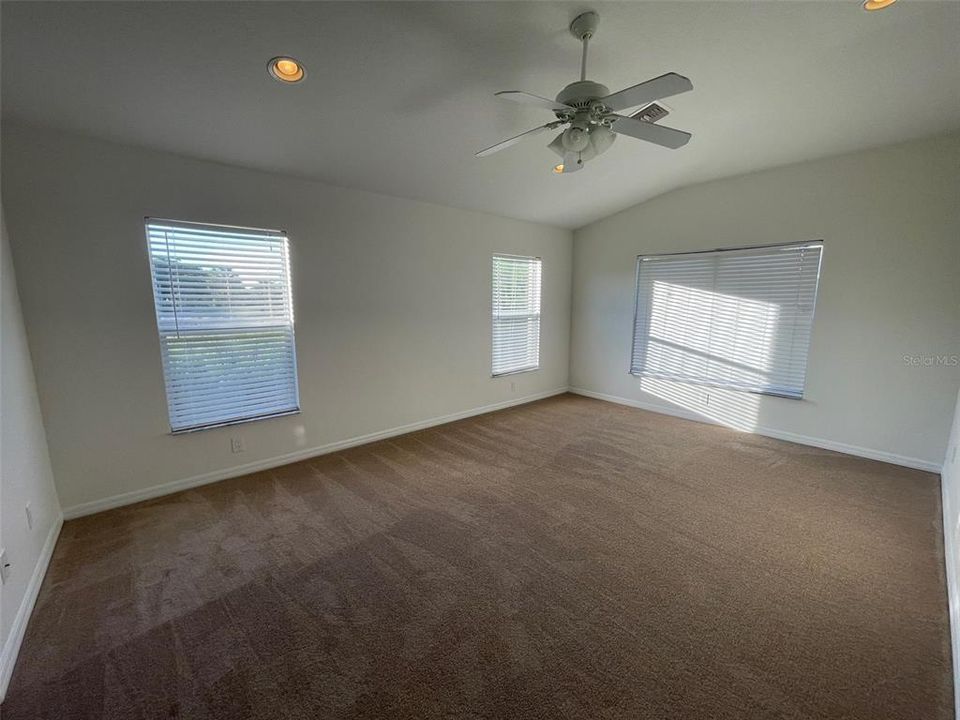 For Sale: $419,000 (4 beds, 3 baths, 2321 Square Feet)