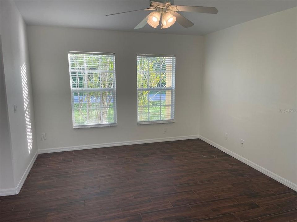 For Sale: $419,000 (4 beds, 3 baths, 2321 Square Feet)