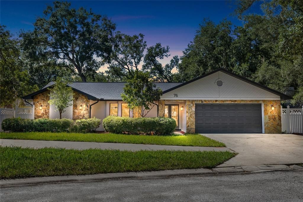 Active With Contract: $775,000 (4 beds, 2 baths, 2100 Square Feet)