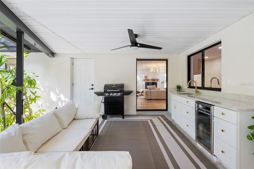 Active With Contract: $775,000 (4 beds, 2 baths, 2100 Square Feet)