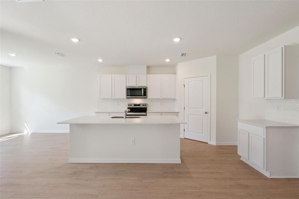 For Sale: $406,990 (4 beds, 3 baths, 2020 Square Feet)