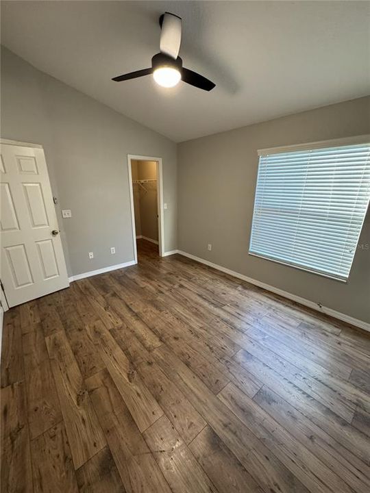 For Sale: $219,900 (2 beds, 1 baths, 1146 Square Feet)
