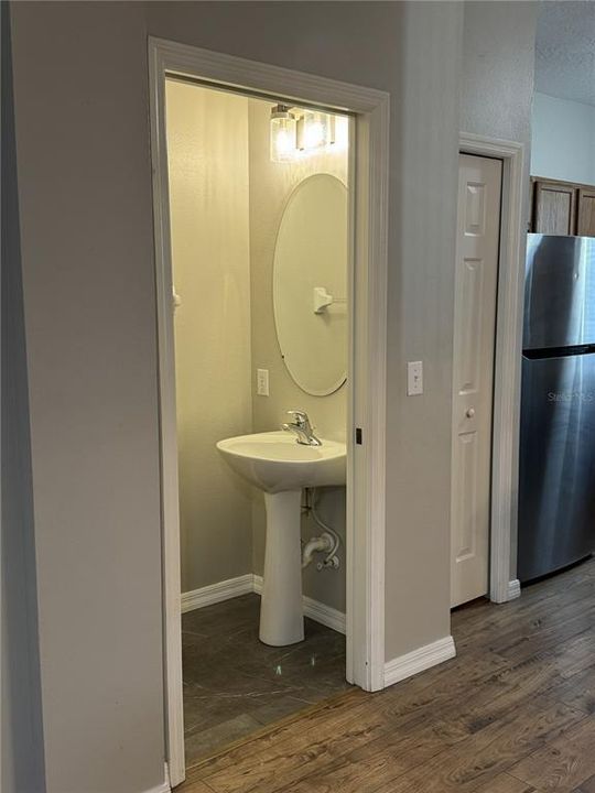 For Sale: $219,900 (2 beds, 1 baths, 1146 Square Feet)