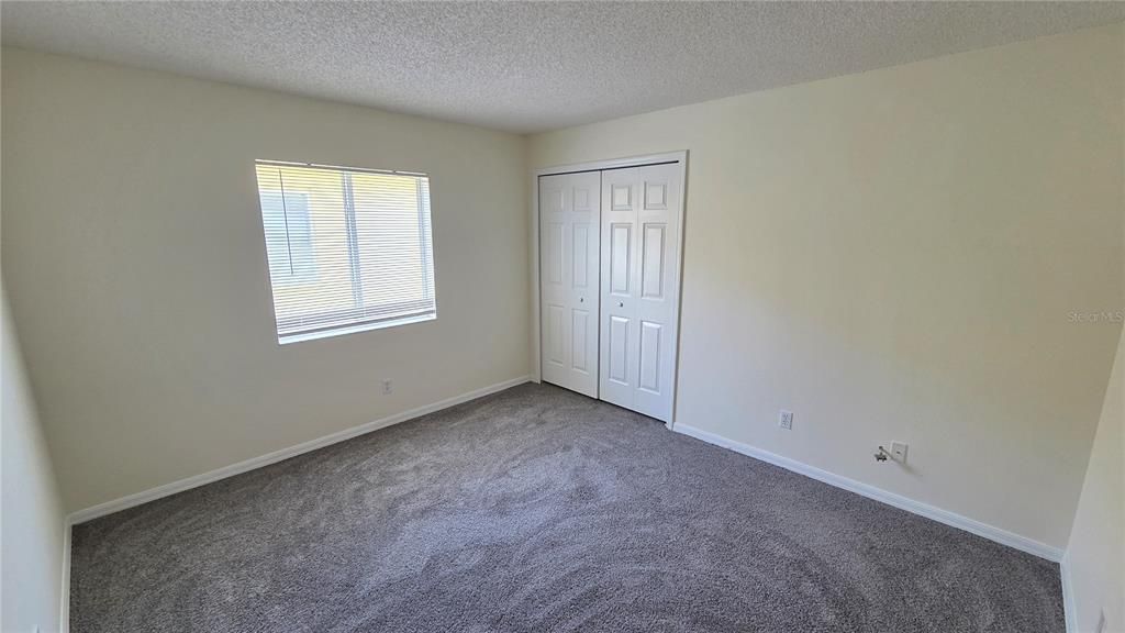 For Sale: $305,000 (3 beds, 2 baths, 1377 Square Feet)