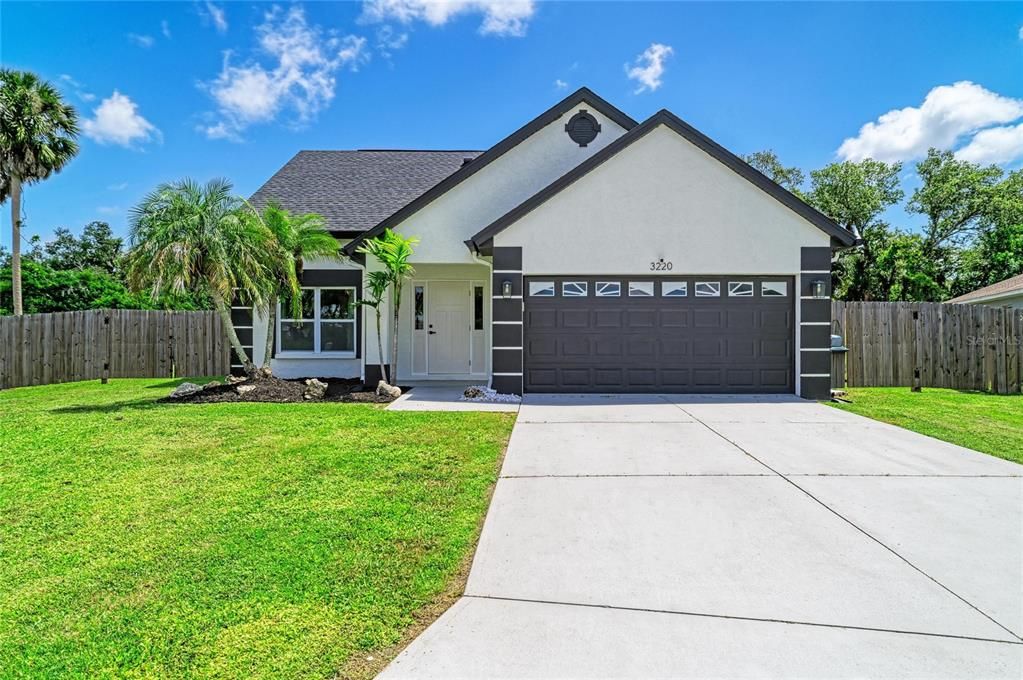 For Sale: $529,000 (5 beds, 2 baths, 1973 Square Feet)