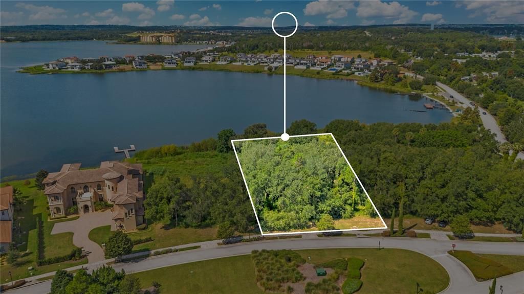 En Venta: $1,100,000 (1.03 acres)